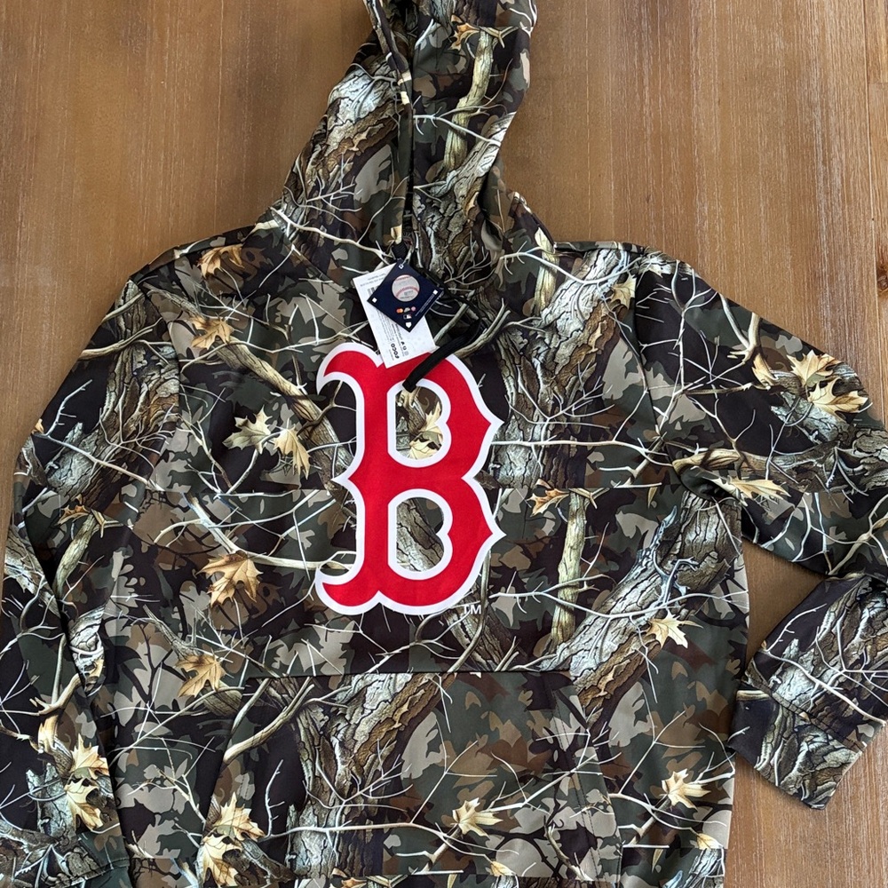 Boston Red Sox Hoodie NWT